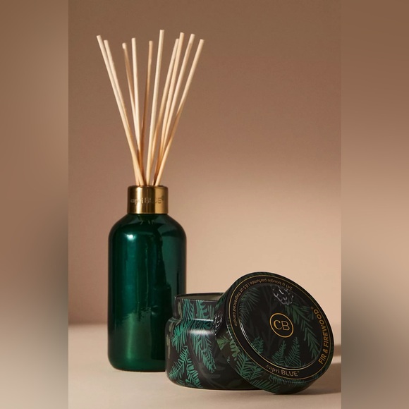 NWT Anthropologie Capri Blue Fir & Firewood Tin Candle 8.5 oz. - Picture 3 of 3